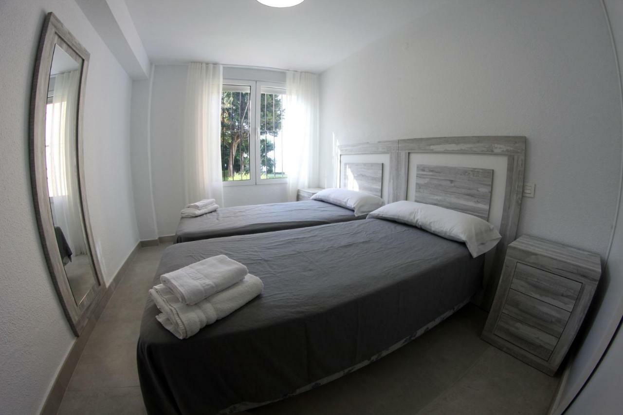 Playa Bella 2-1B Appartement Estepona Buitenkant foto